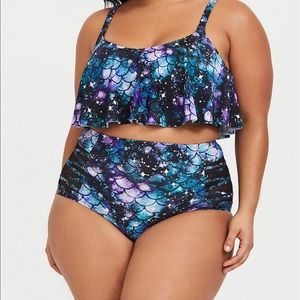 Woman’s high waisted swim suit